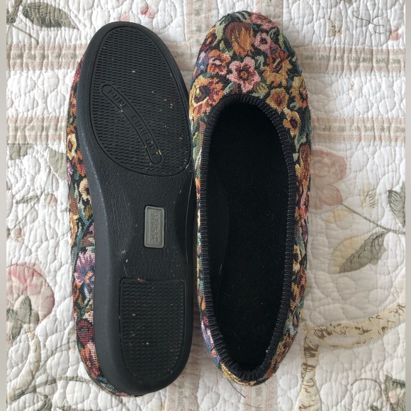 Vintage Tapestry Ballet Flat Slipper Shoe - Picture 4 of 4